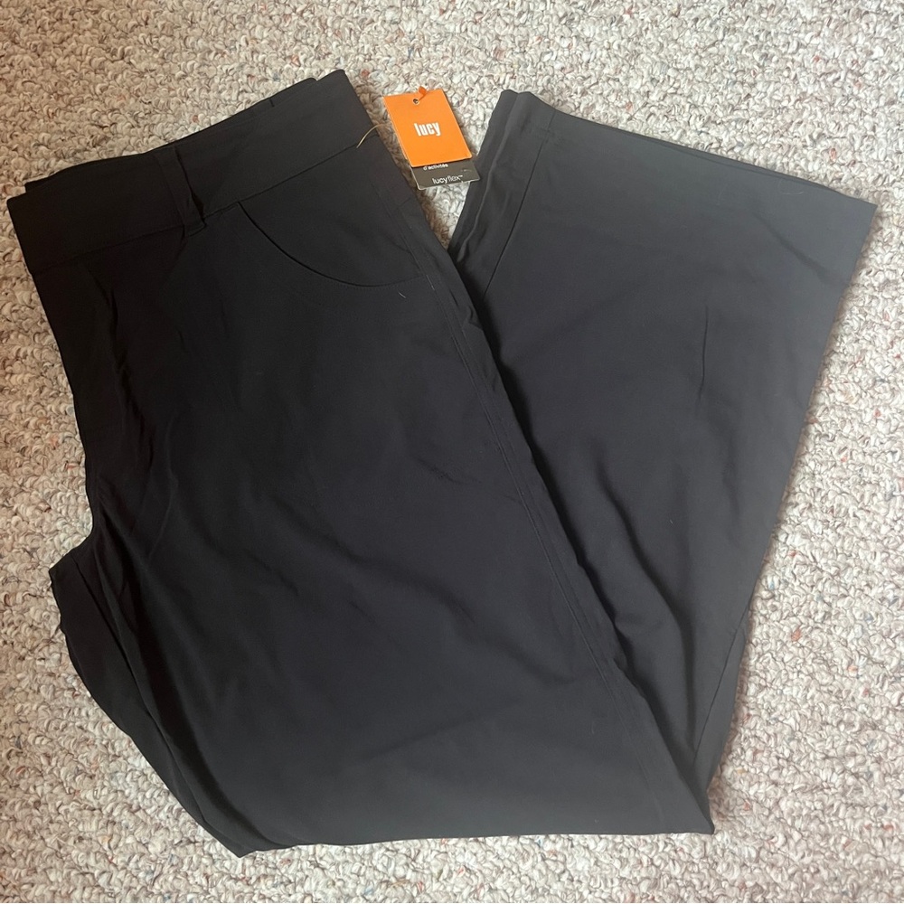 Lucy Black Cropped Wide-Leg Pants